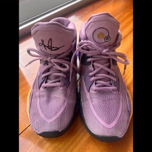 Nike basketball shoes